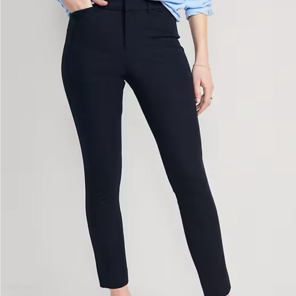 Old Navy High-Waisted Black Pixie Skinny Pants